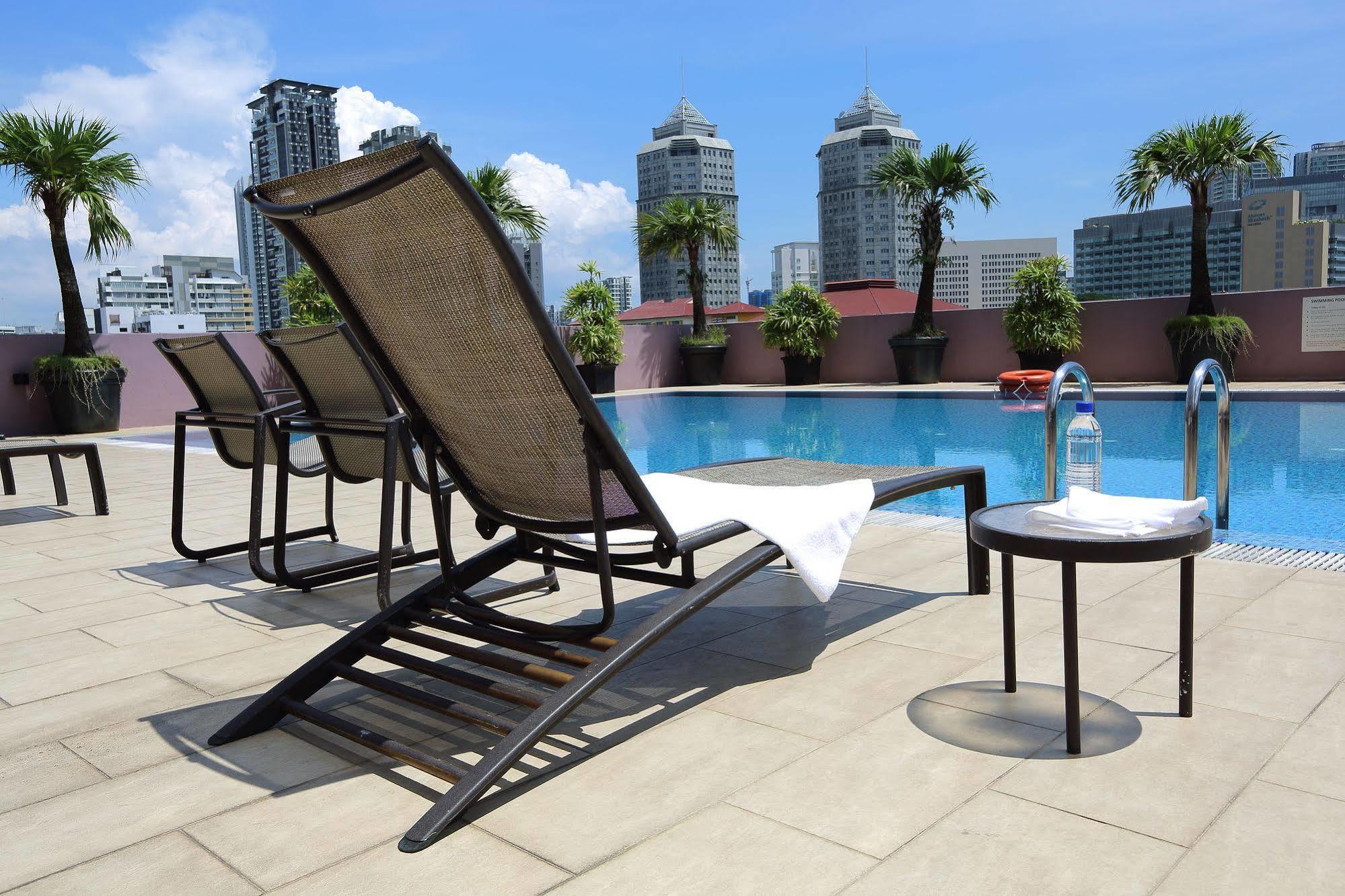 Value Thomson Singapura
